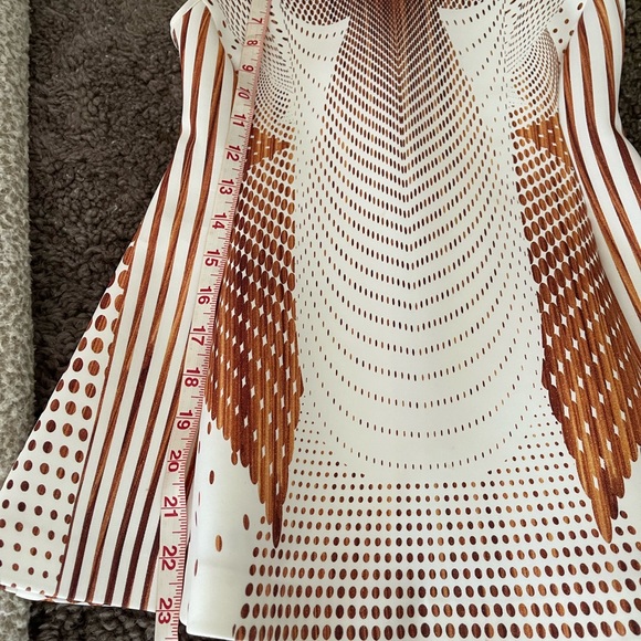 Clover Canyon neoprene top - Picture 8 of 9